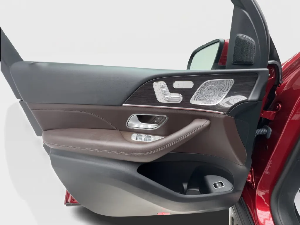 Mercedes-Benz GLE photo 23