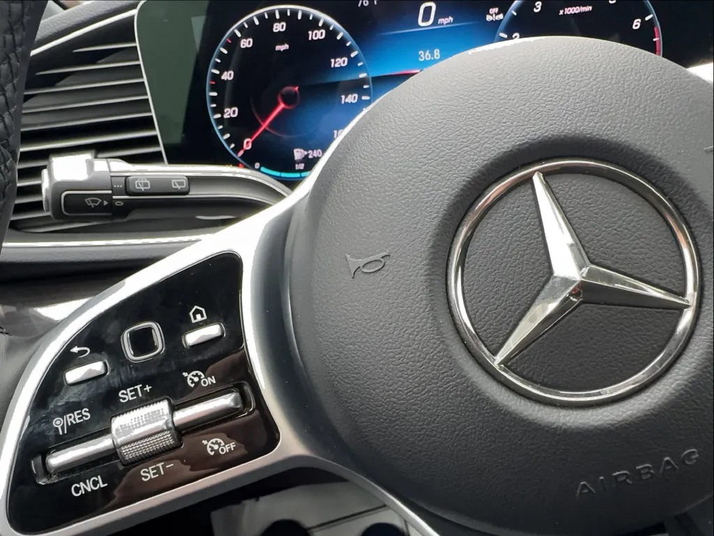 Mercedes-Benz GLE photo 43
