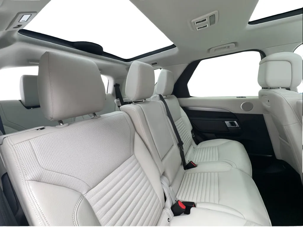 Land Rover Discovery photo 27