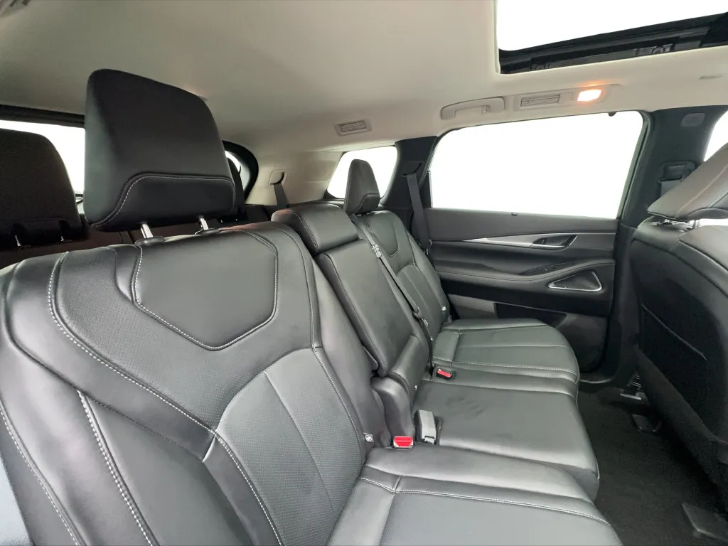 Infiniti QX60 photo 33