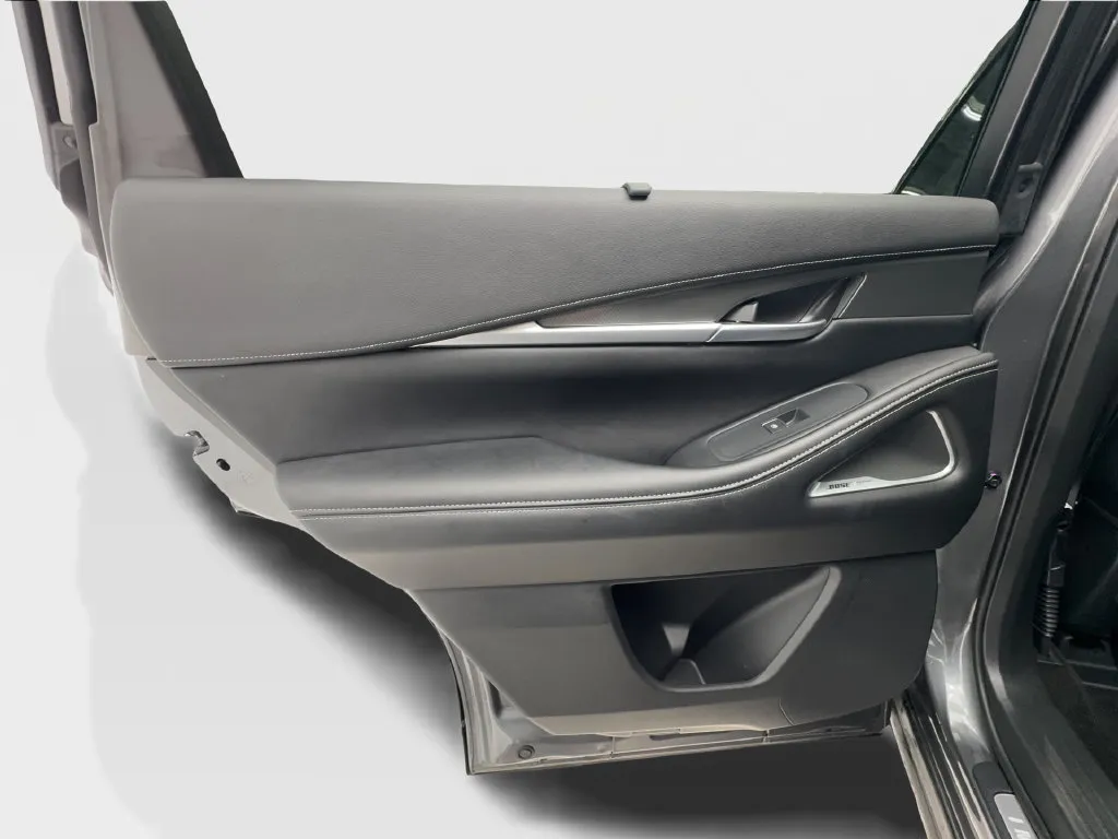 Infiniti QX60 photo 32