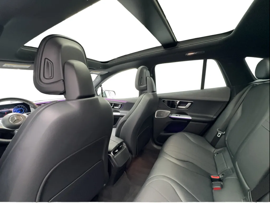 Mercedes-Benz EQE photo 23