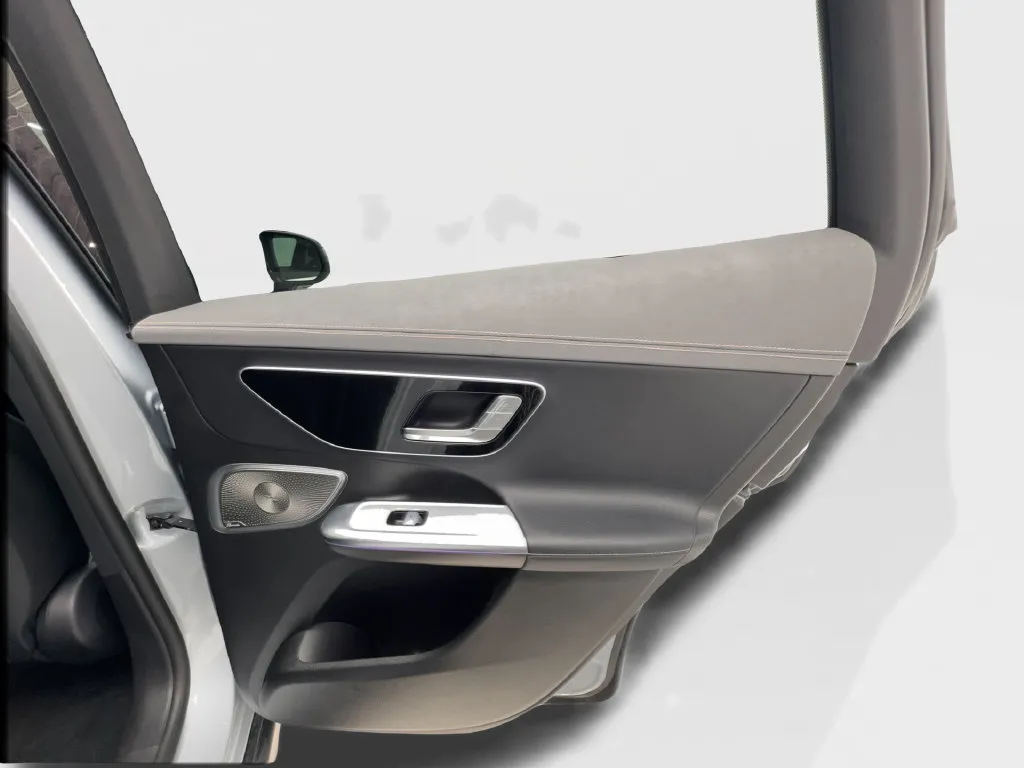 Mercedes-Benz EQE photo 29