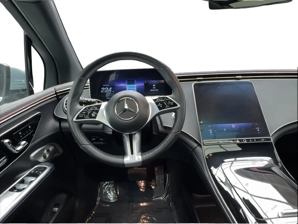 Mercedes-Benz EQE photo 35