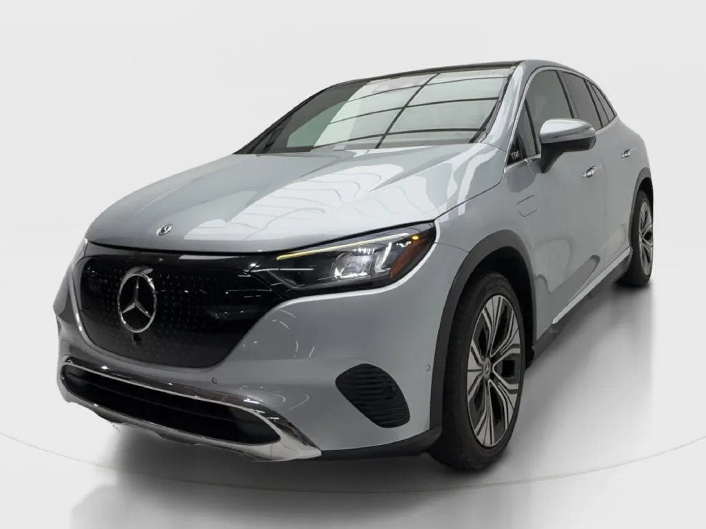 Mercedes-Benz EQE photo 5