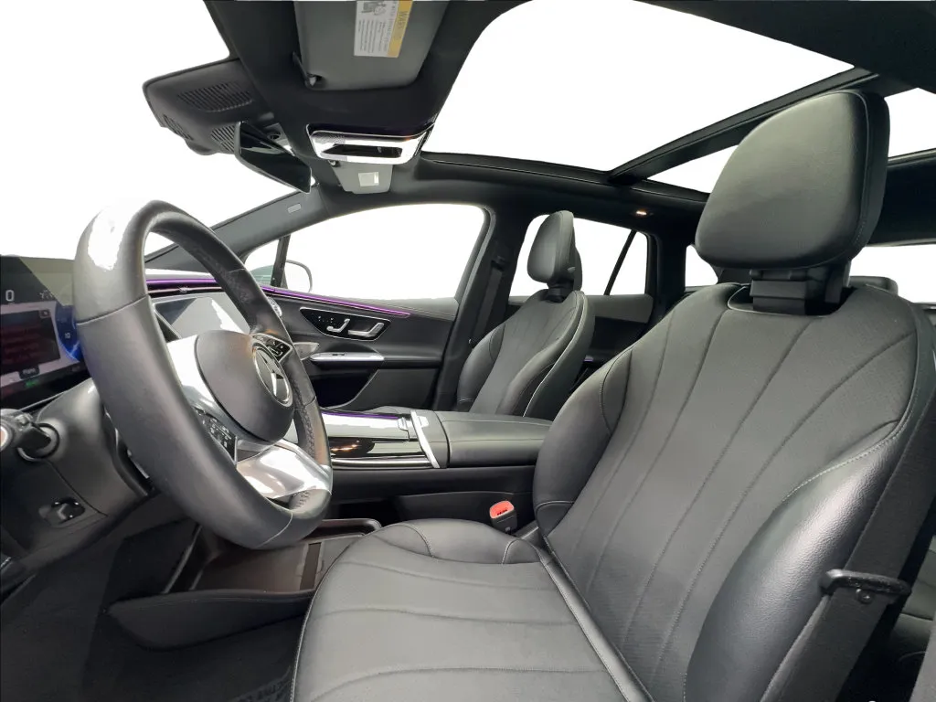 Mercedes-Benz EQE photo 20