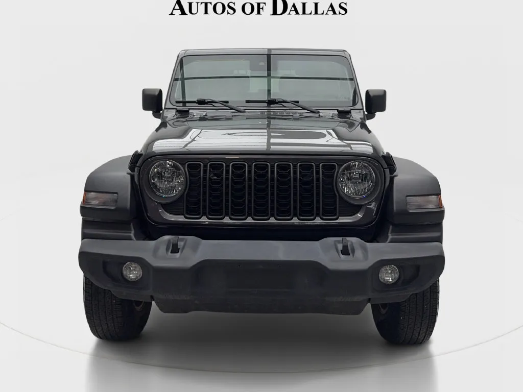 Jeep Wrangler photo 4