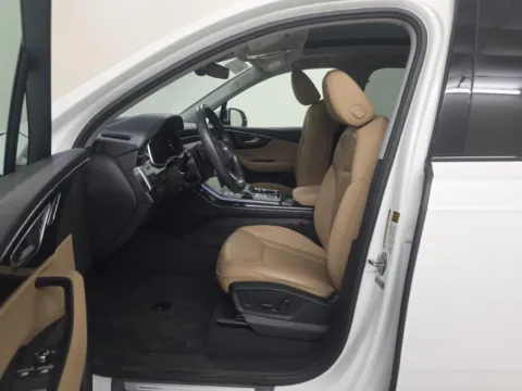 More photos of 2023 Audi Q7 45 Premium Plus at Autos of Dallas - Plano, TX