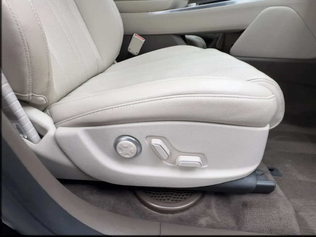 Genesis GV80 photo 34