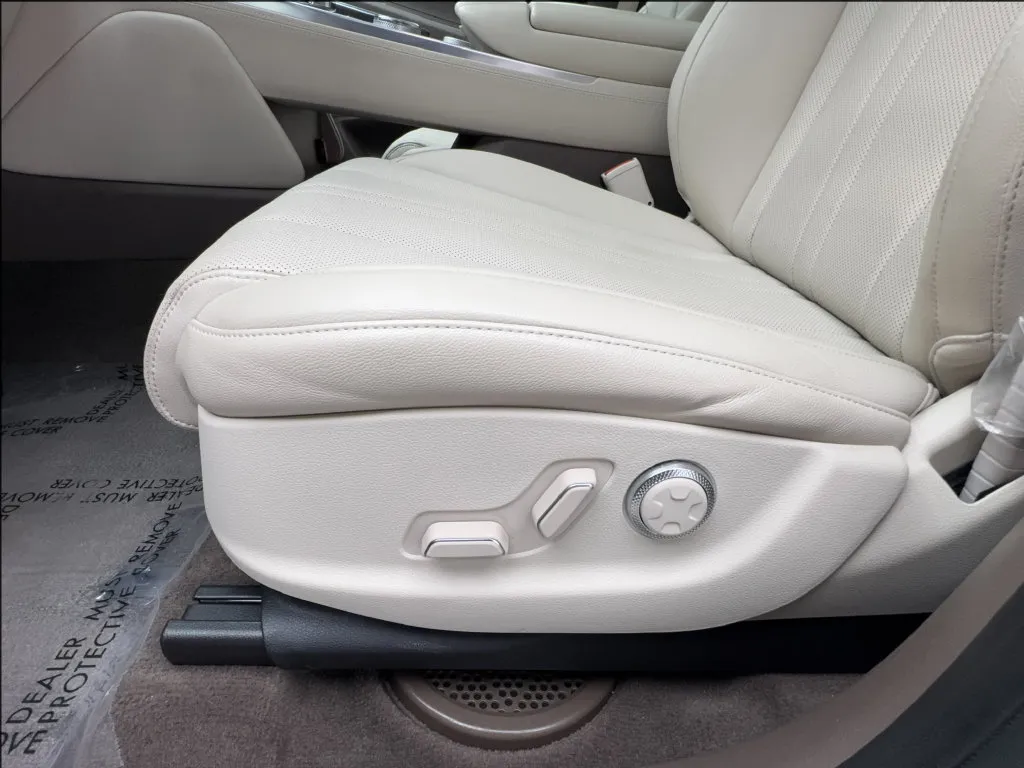 Genesis GV80 photo 23