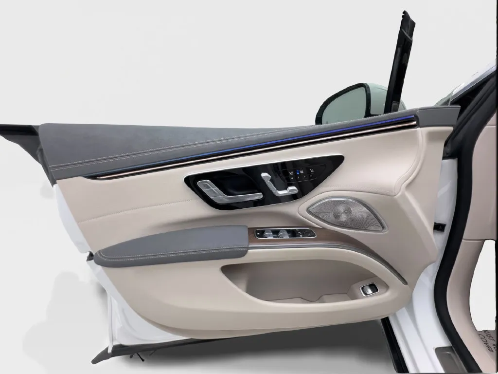 Mercedes-Benz EQS photo 21