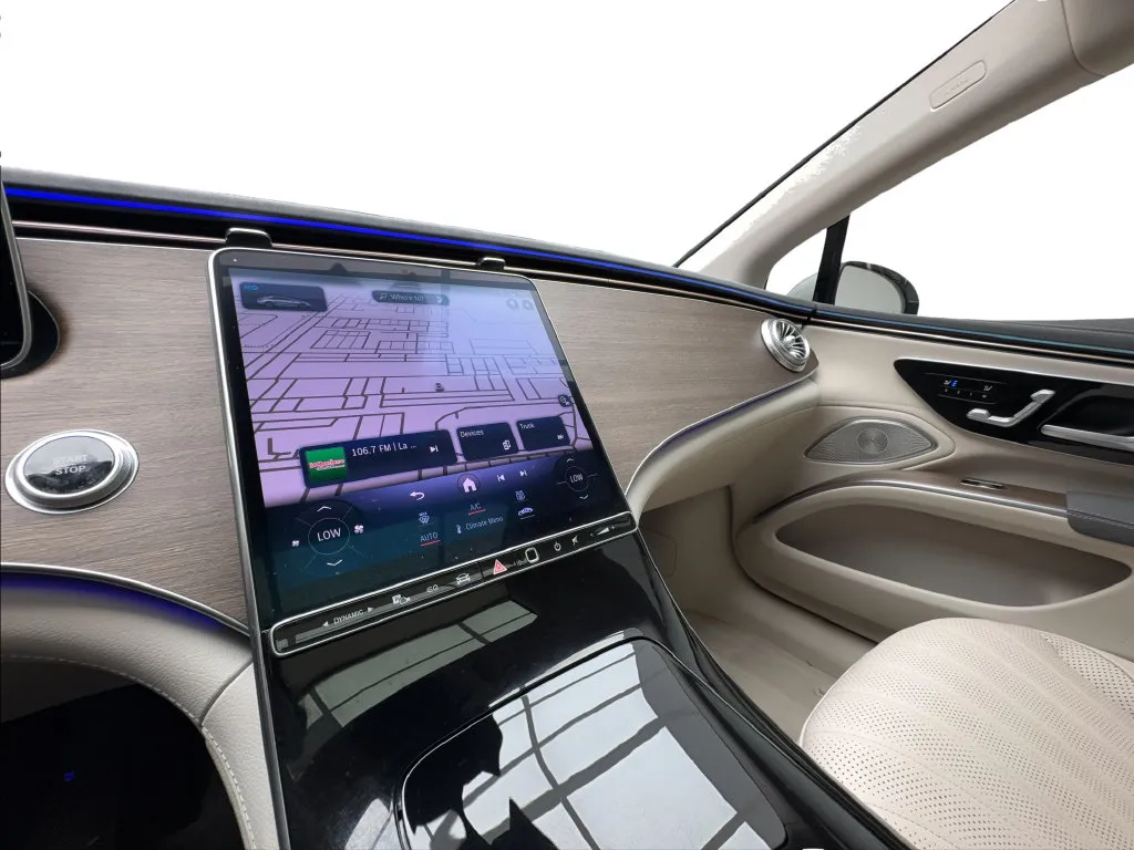 Mercedes-Benz EQS photo 42