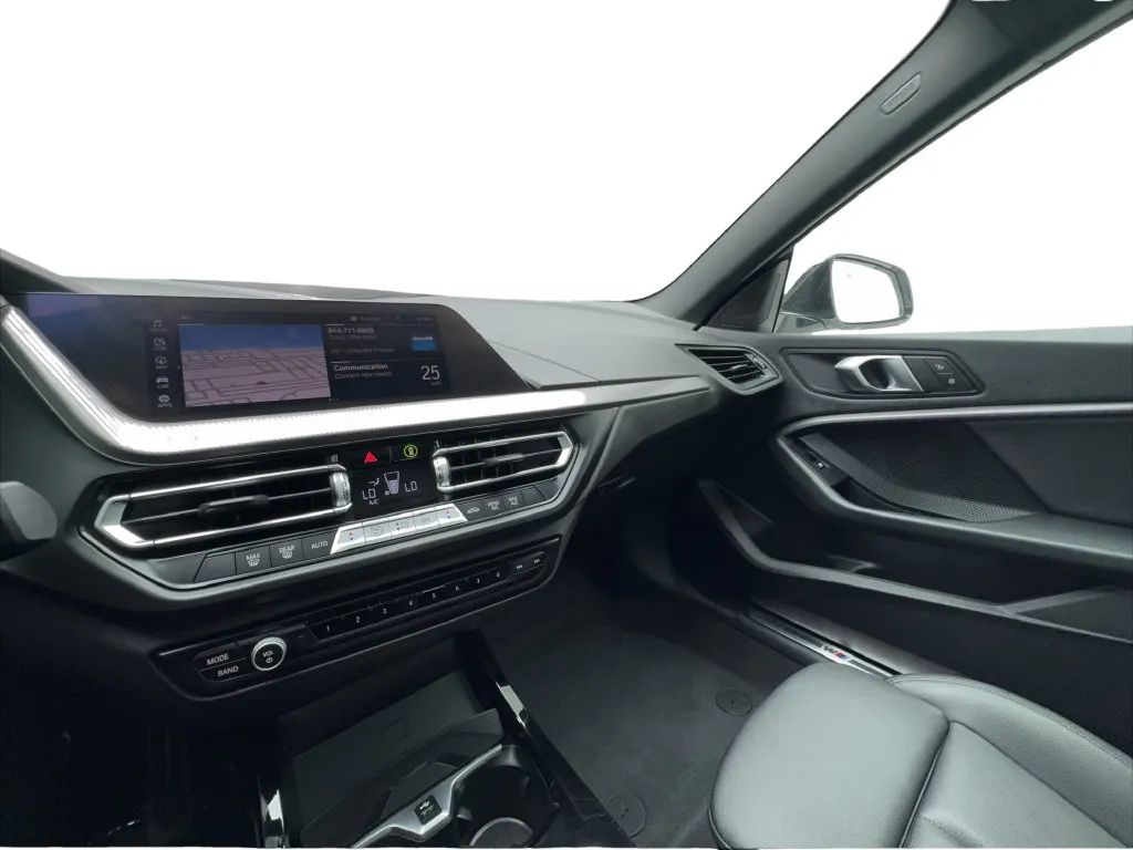 BMW 2 Series photo 45
