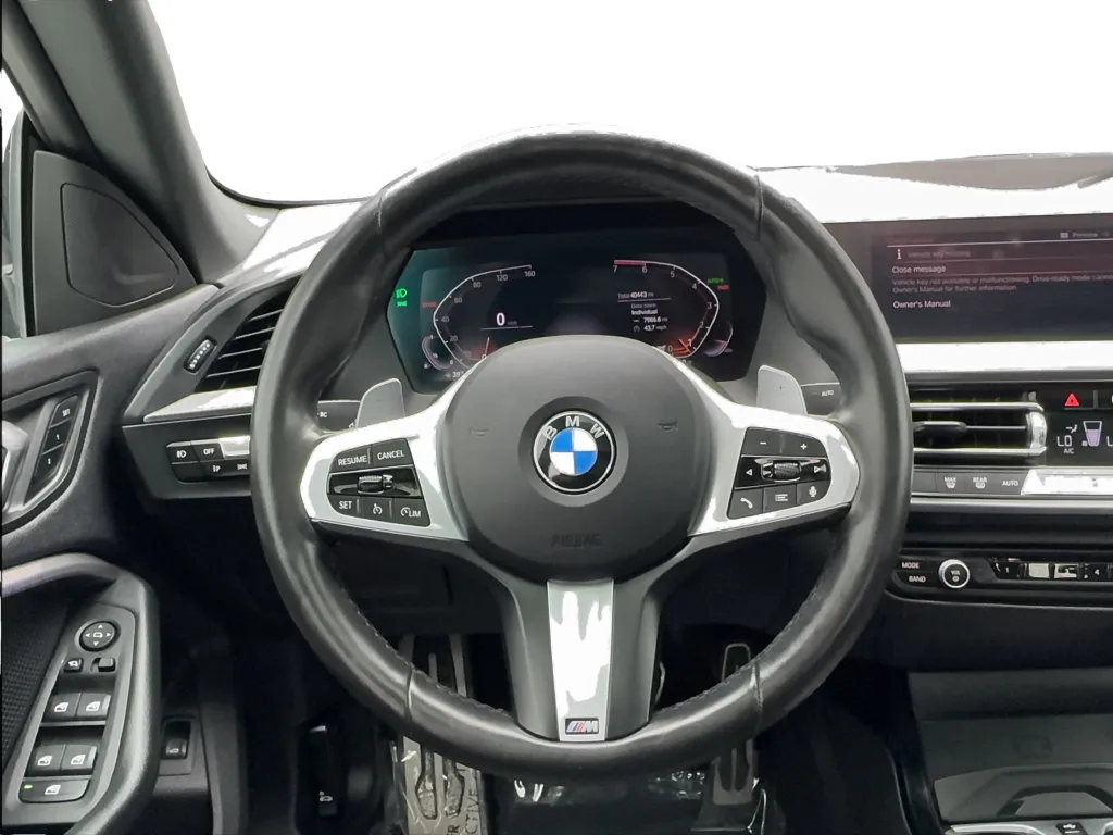 BMW 2 Series photo 40