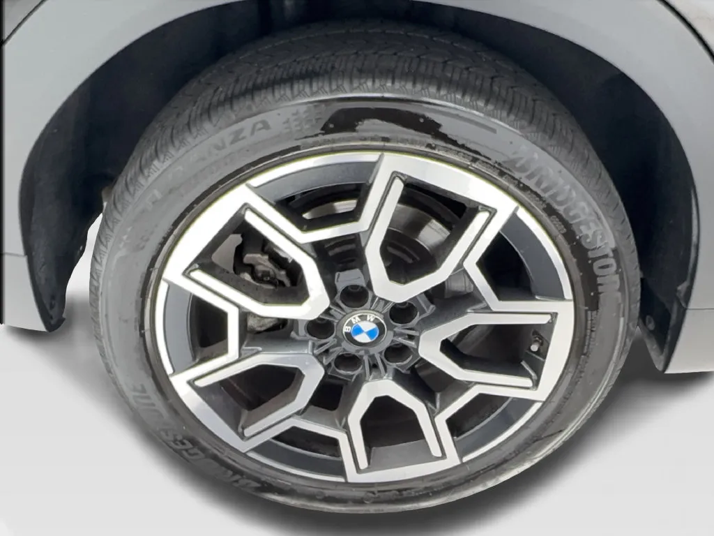 BMW X2 photo 18