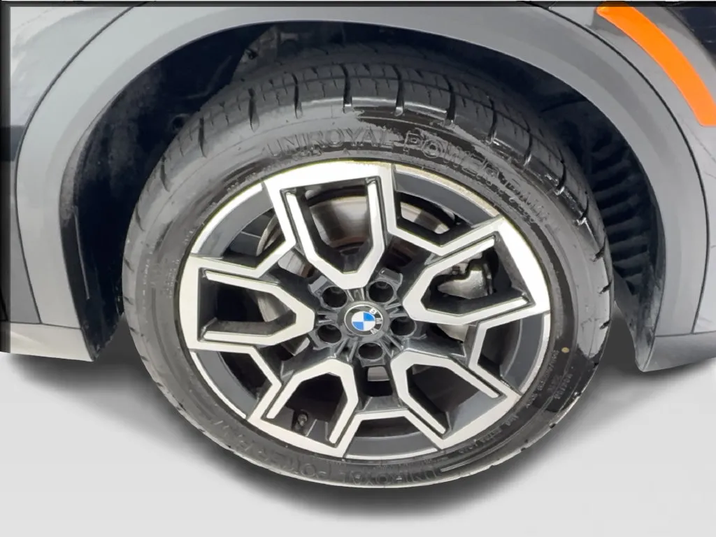 BMW X2 photo 16