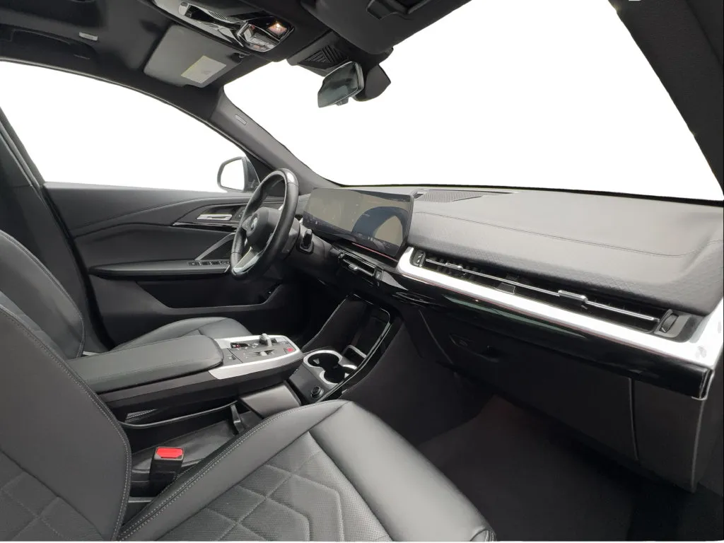 BMW X2 photo 34