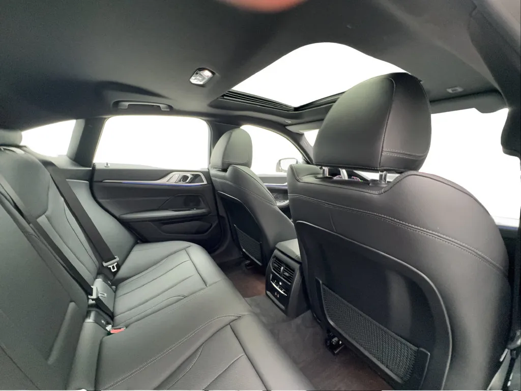 BMW 4 Series photo 28