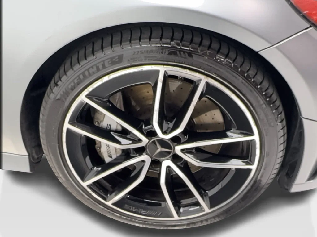 Mercedes-Benz C-Class photo 16