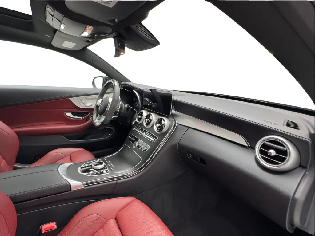 Mercedes-Benz C-Class photo 28