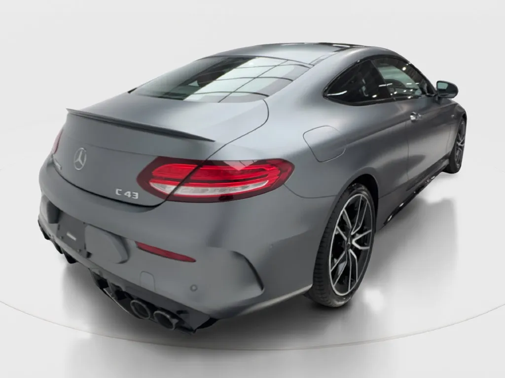 Mercedes-Benz C-Class photo 8