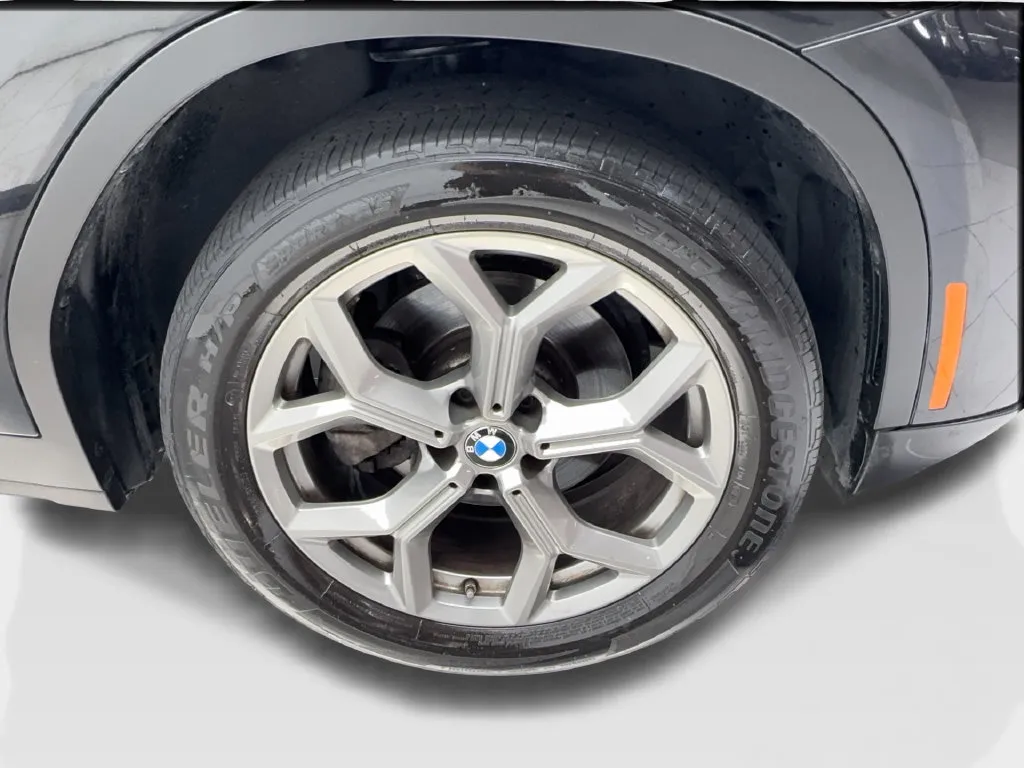 BMW X3 photo 16
