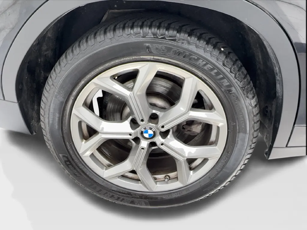 BMW X3 photo 18