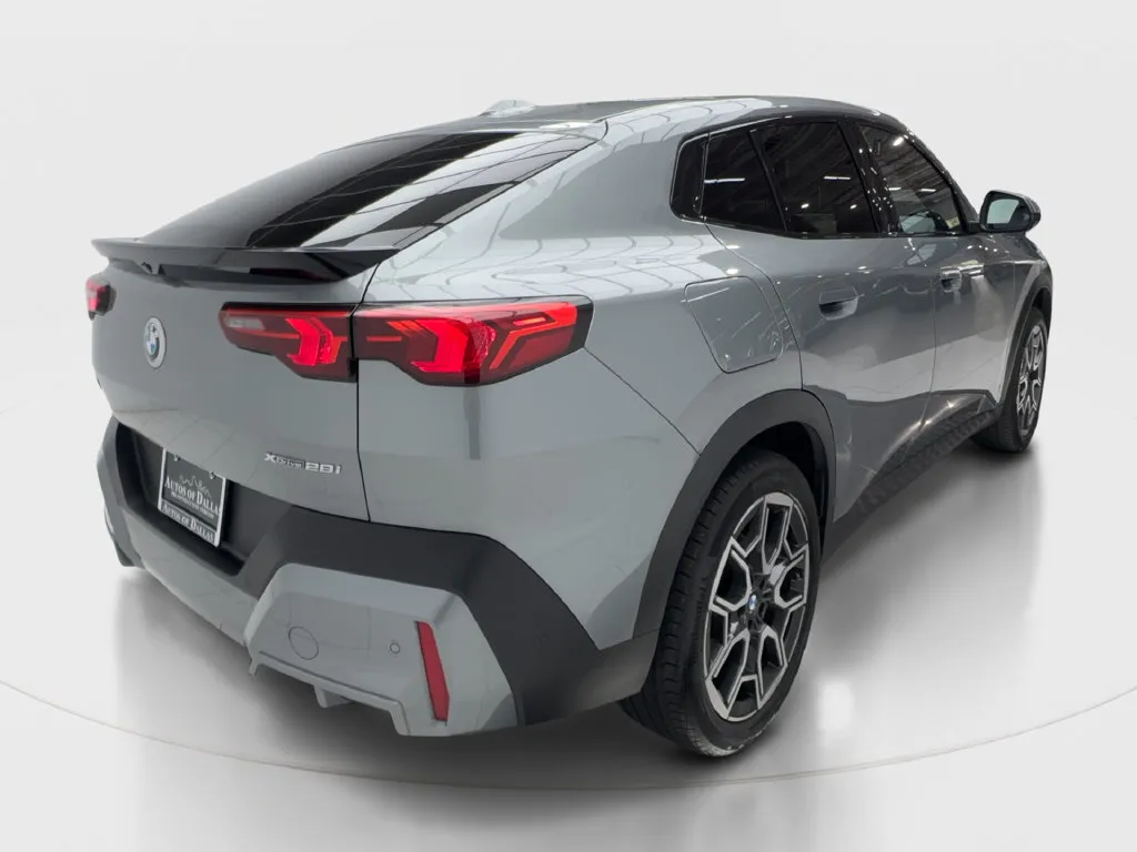 BMW X2 photo 8