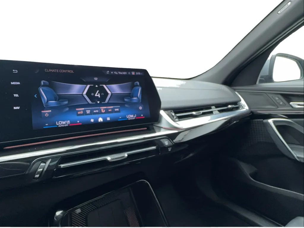 BMW X2 photo 43