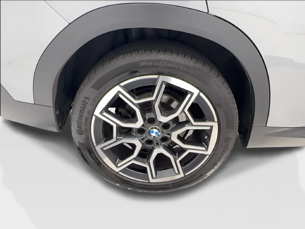 BMW X2 photo 18