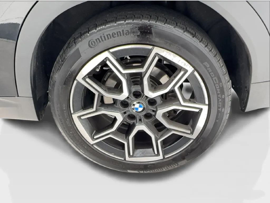 BMW X2 photo 12