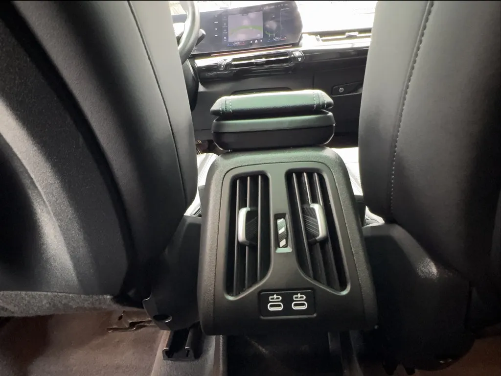 BMW X2 photo 41