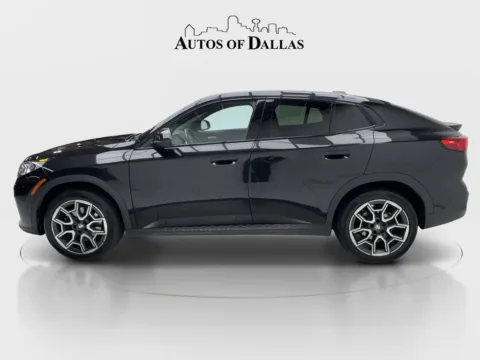 More photos of 2025 BMW X2 xDrive28i at Autos of Dallas - Plano, TX