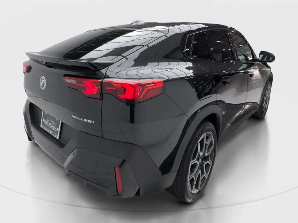 BMW X2 photo 8