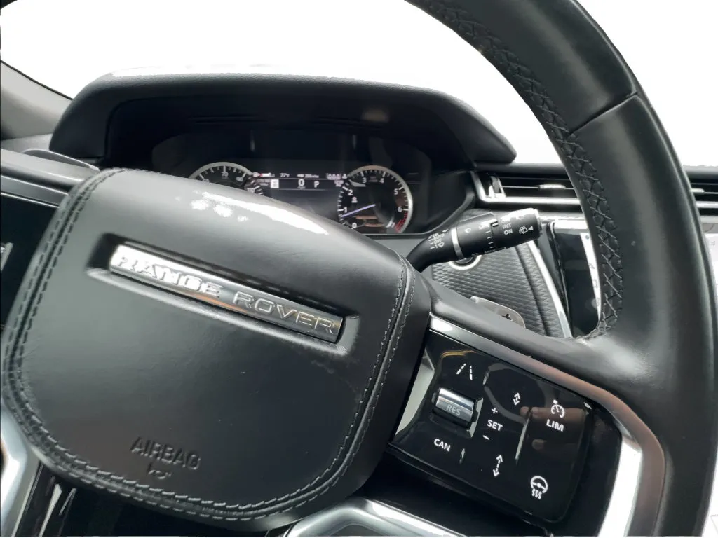 Land Rover Range Rover Velar photo 43