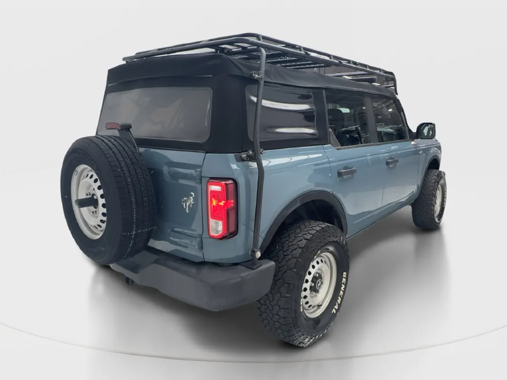 Ford Bronco photo 7
