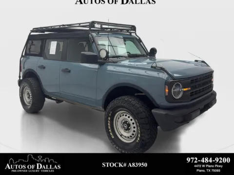 Blue 2022 Ford Bronco for sale in Plano, TX