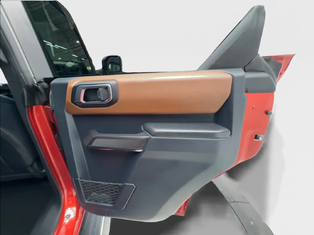 Ford Bronco photo 29