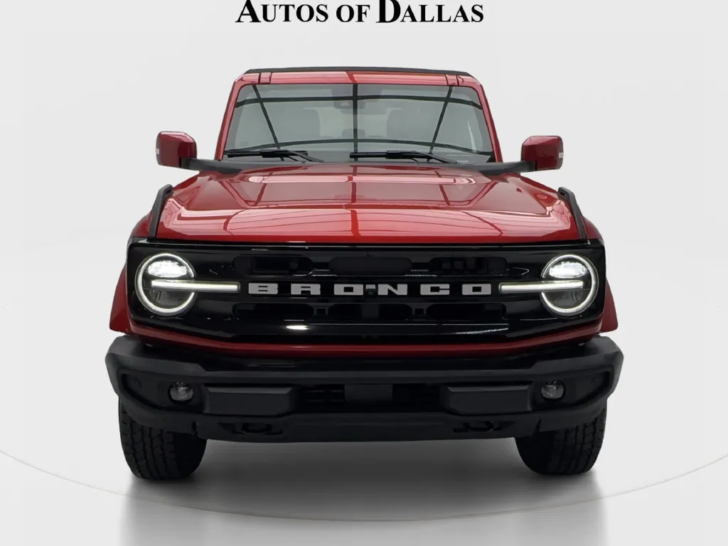 Ford Bronco photo 4