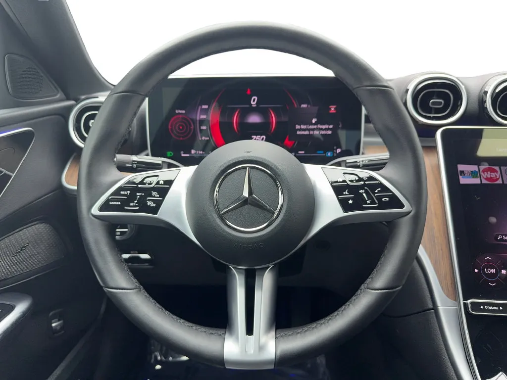 Mercedes-Benz C-Class photo 36