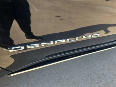 More photos of 2021 GMC Sierra 2500HD Denali at Autos of Dallas - Plano, TX