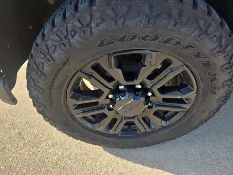 Another view of 2021 GMC Sierra 2500HD Denali for sale in Plano, TX at Autos of Dallas - Plano