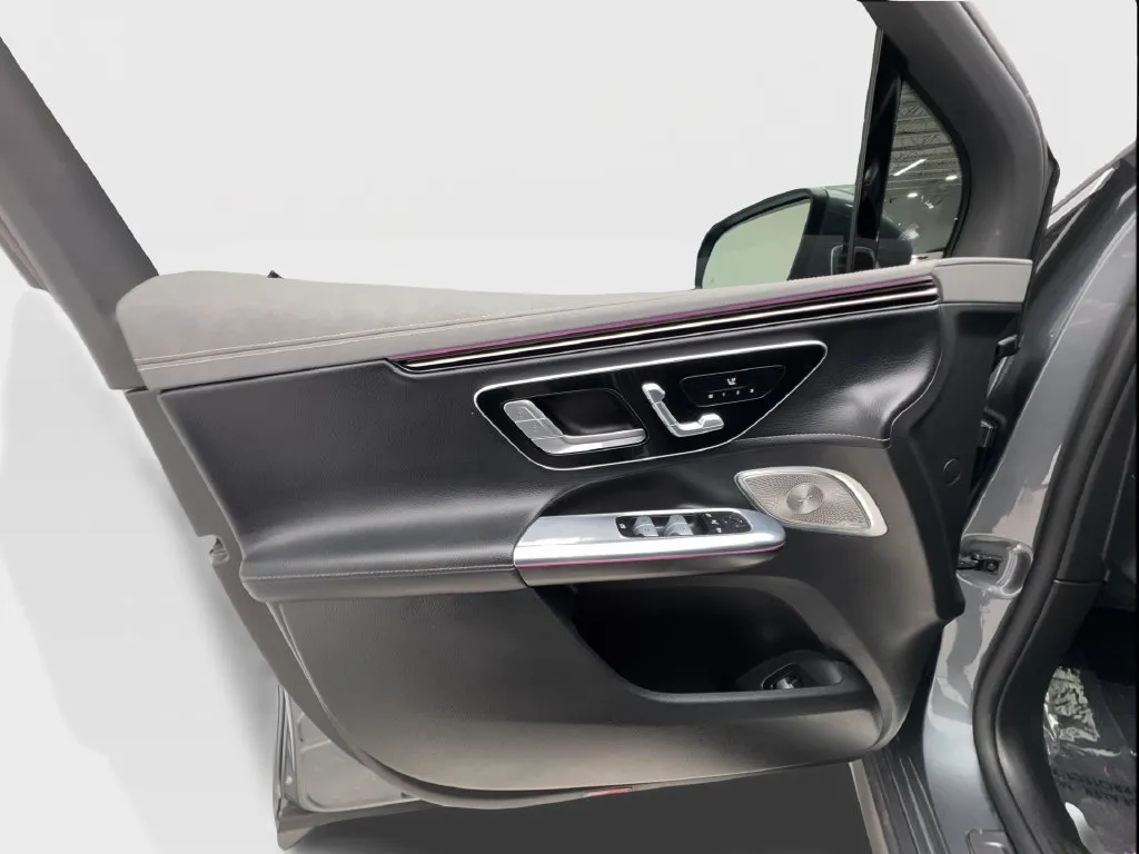 Mercedes-Benz EQE photo 21