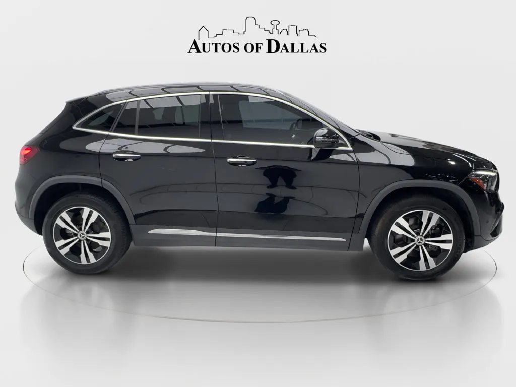 Mercedes-Benz GLA photo 7