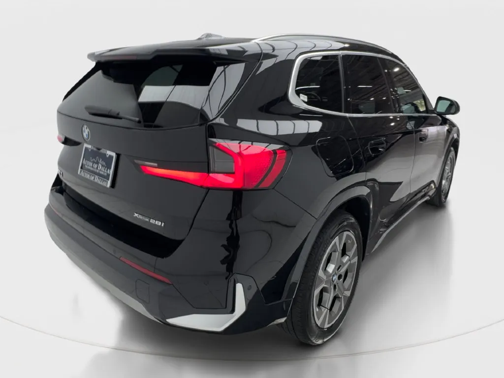 BMW X1 photo 8