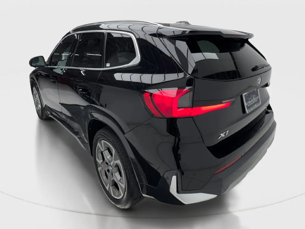 BMW X1 photo 11