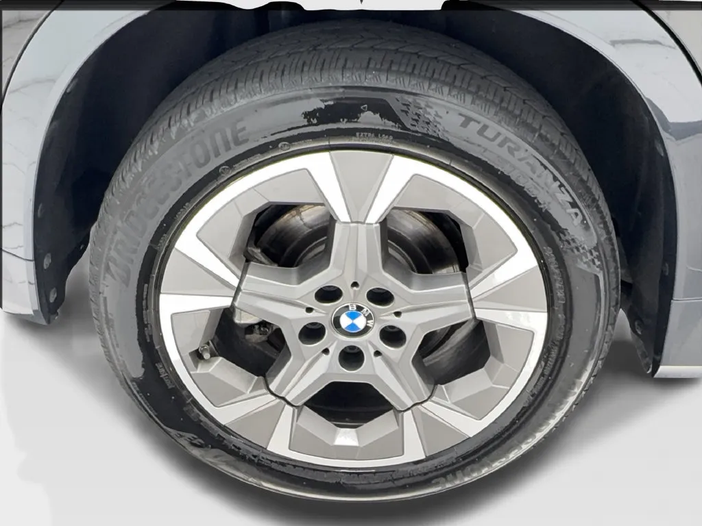 BMW X1 photo 16