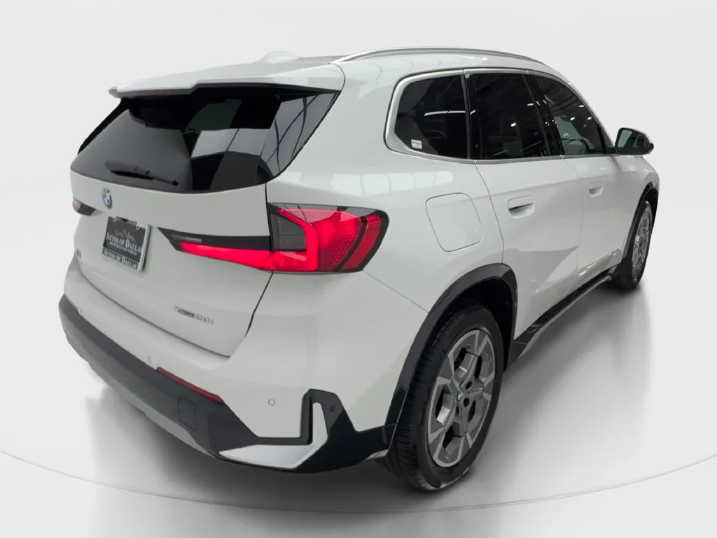 BMW X1 photo 14