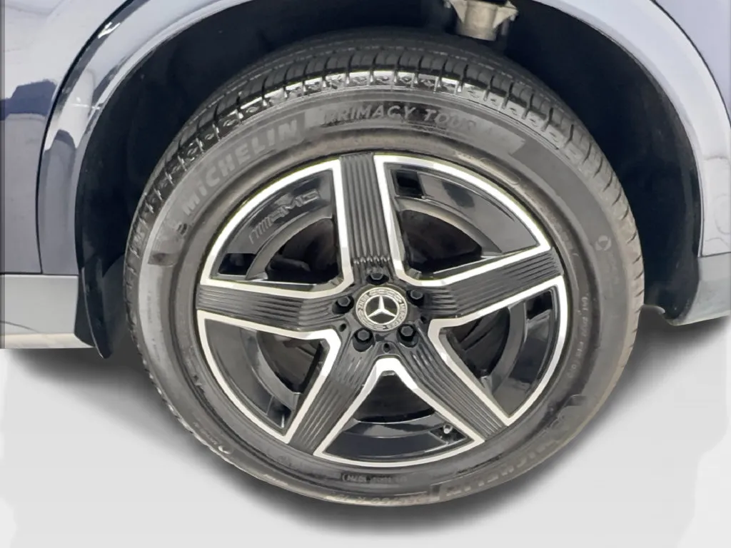 Mercedes-Benz GLC photo 12