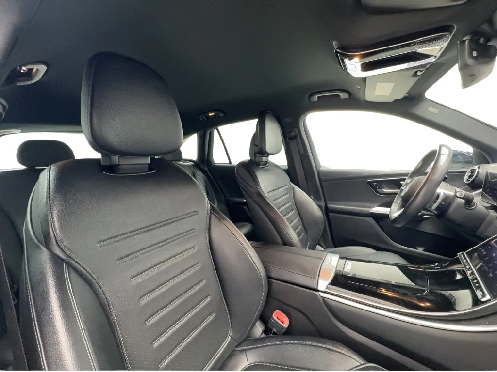Mercedes-Benz GLC photo 30
